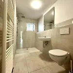 アパート Monteurwohnung Stuhr-brinkum Mit Perfekter Anbindung シュトゥーア