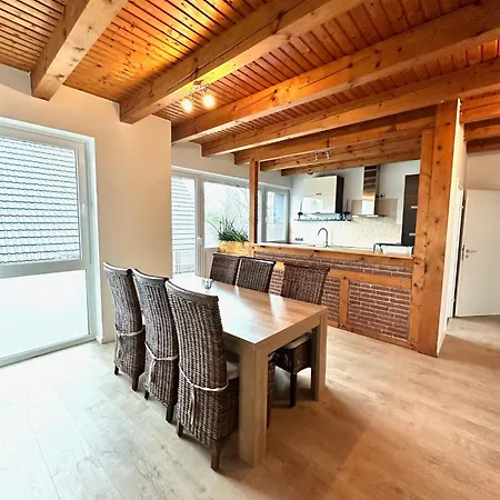 Apartment Monteurwohnung Stuhr-brinkum Mit Perfekter Anbindung