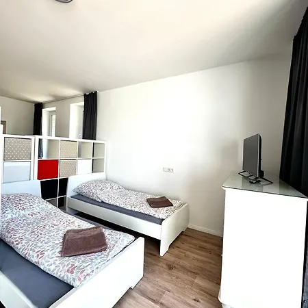 Monteurwohnung Stuhr-brinkum Mit Perfekter Anbindung Apartment *