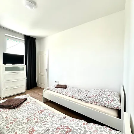 Monteurwohnung Stuhr-brinkum Mit Perfekter Anbindung Apartment Stuhr